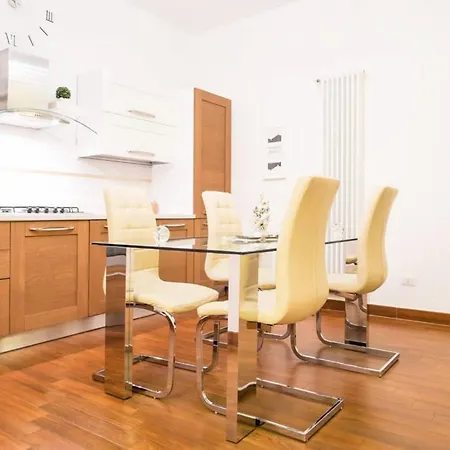 شقة Excellence, Free Parking, 3 Minutes Walking From Sassi *